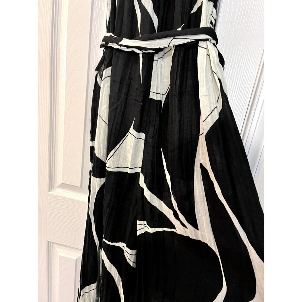 Sold‎ - Picture 9 of 9